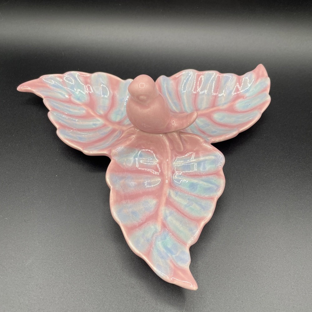 Vintage 1950's Royal Copley 3 Leaf Trinket Dish Pink Blue With Bird Incised USA - Picture 4 of 14